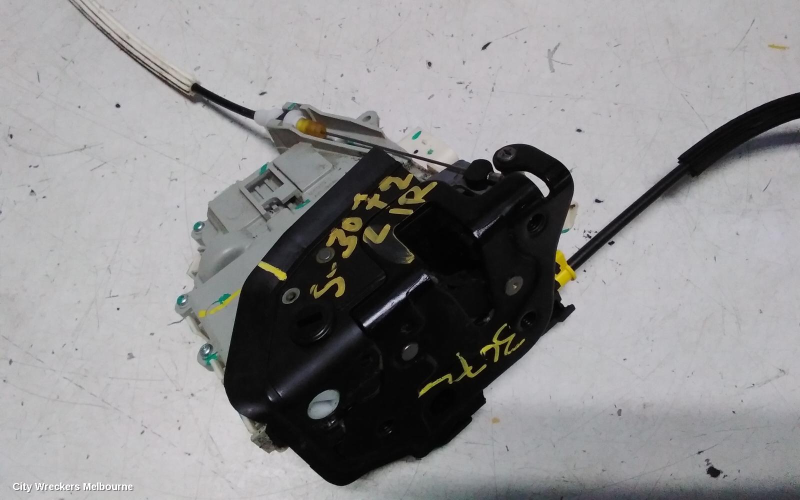 AUDI Q5 DOOR/BOOT/GATE LOCK, LEFT REAR DOOR LOCK, 8R, SINGLE ROW (6 PIN), P/N 8K0839015C, 12/2008 - 01/2017 - Image 3