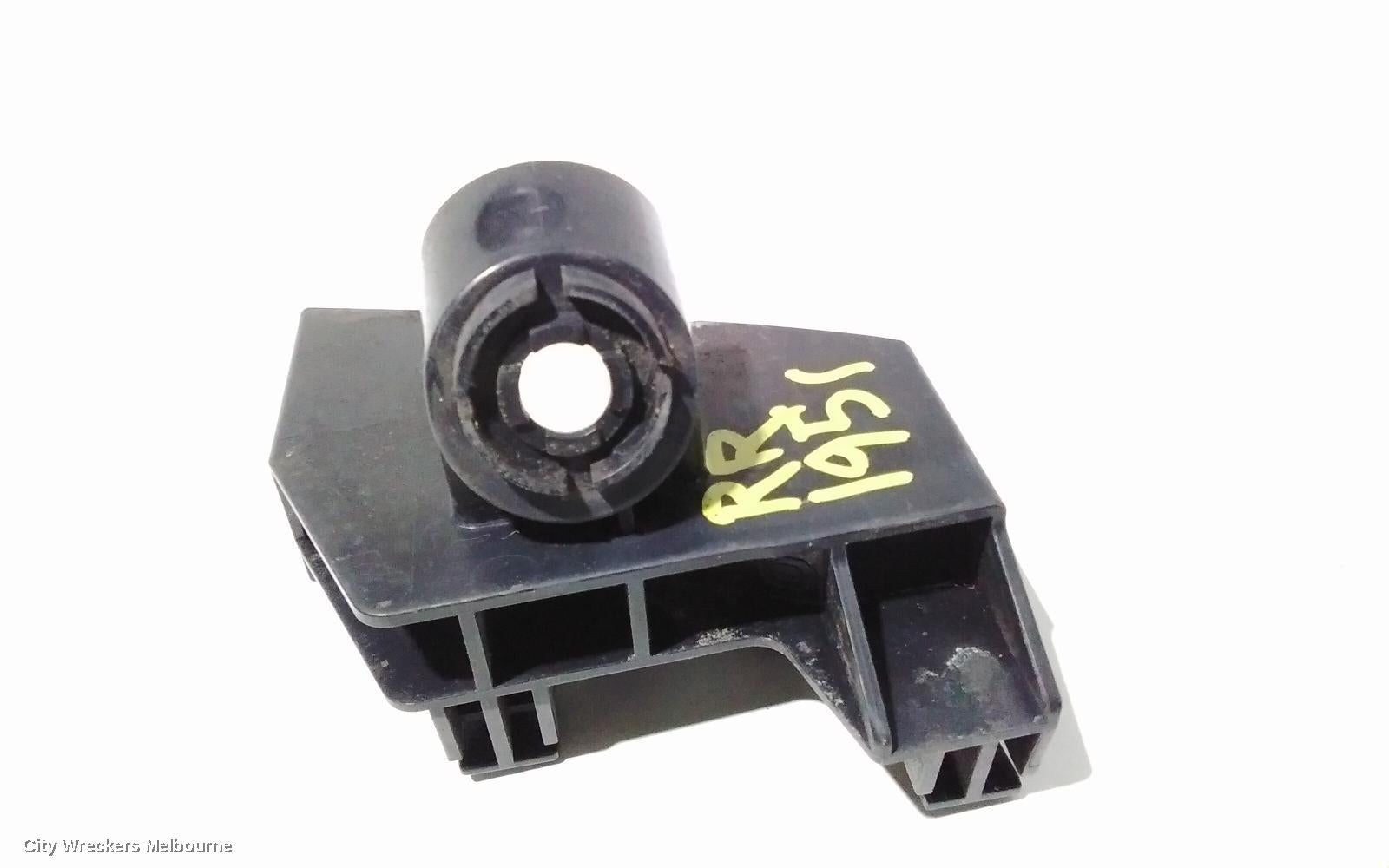 TOYOTA COROLLA, ZRE182R 10/2012 - 06/2018, RHR BAR SLIDE: 88568 - Image 2