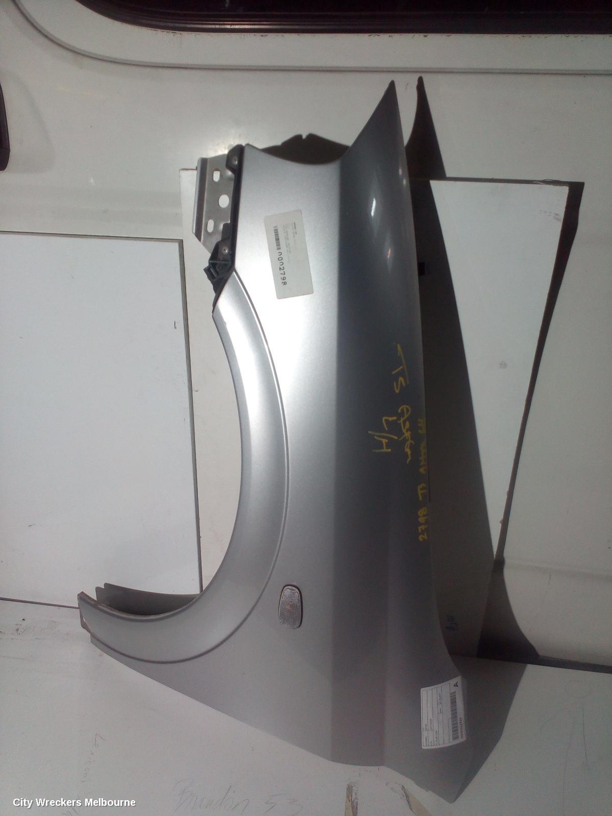 HOLDEN ASTRA LEFT GUARD, TS, 08/1998 - 10/2006 - Image 2