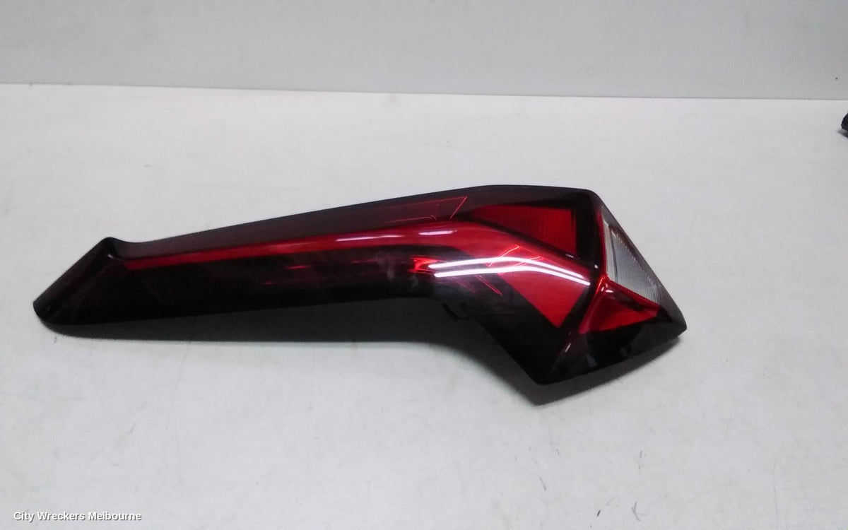 MG MG3 LEFT TAILLIGHT, SZP1, IN BODY, CLEAR ON BOTTOM, 06/2018 ONWARDS - Image 1