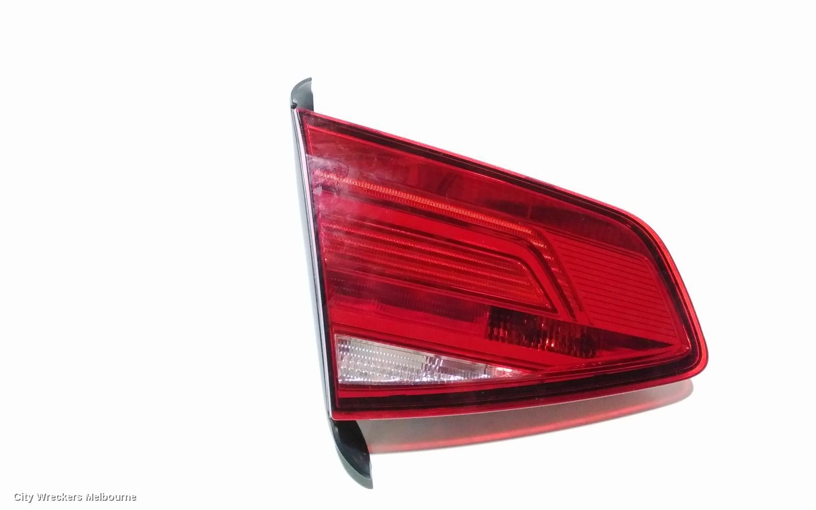 VOLKSWAGEN PASSAT REAR GARNISH, BOOTLID LAMP (LH SIDE), B8/MK7, 06/2015 - 10/2019 - Image 2