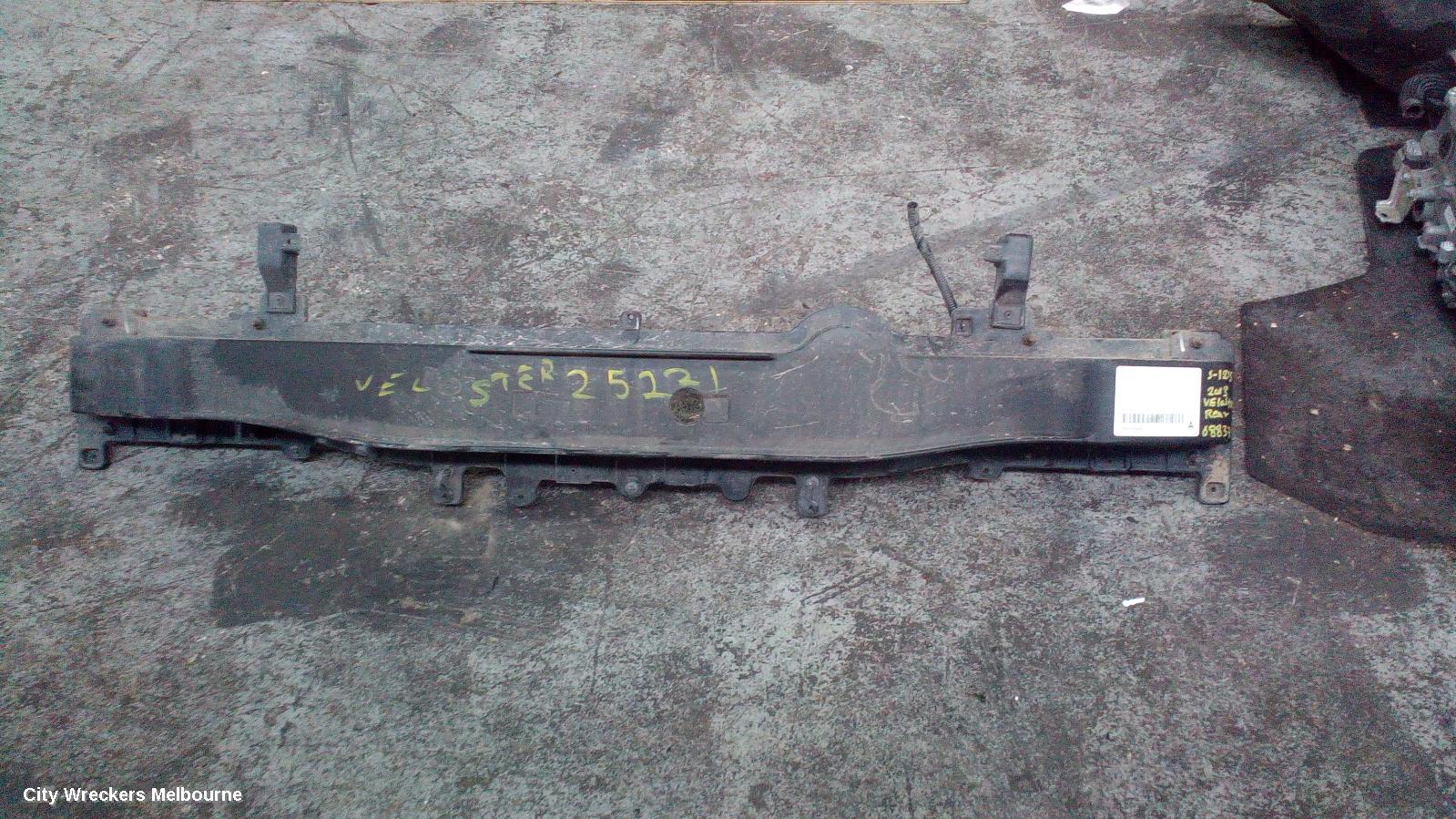 HYUNDAI VELOSTER R/BAR BRACKET/REINFO, MAIN REINFORCEMENT, FS, NON TURBO, 12/2011 - 02/2018 - Image 1