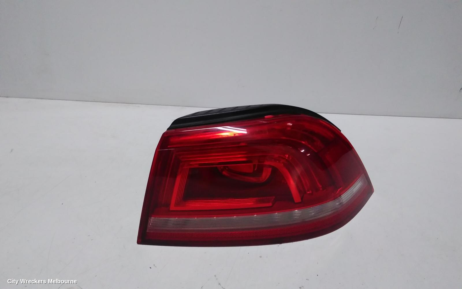 VOLKSWAGEN EOS RIGHT TAILLIGHT, 1F, 03/2011 - 12/2014 - Image 1