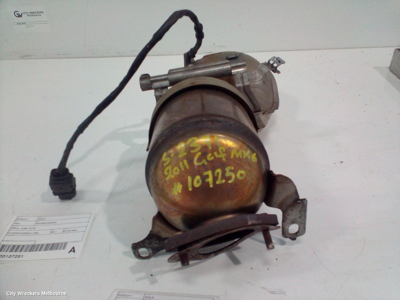 VOLKSWAGEN GOLF CATALYTIC CONVERTER, DOWNPIPE-CAT TYPE, 1.4, PETROL, CTHD/CAVD CODE, GEN 6, 10/2008 - 01/2016 - Image 1
