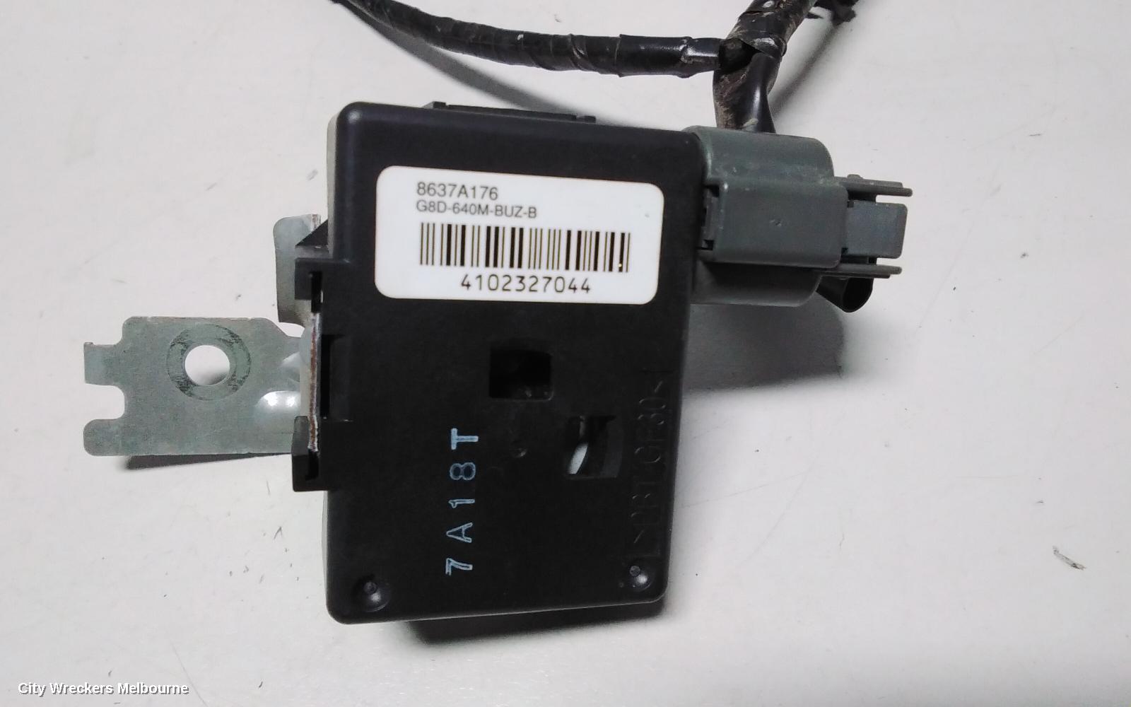 MITSUBISHI ECLIPSE CROSS, GEN 1, 11/2017 ONWARDS, REAR CRASH SENSOR OR HORN BUZZER RELAY 8637A176 G8D-640M-BUZ-B,: 76840 - Image 1