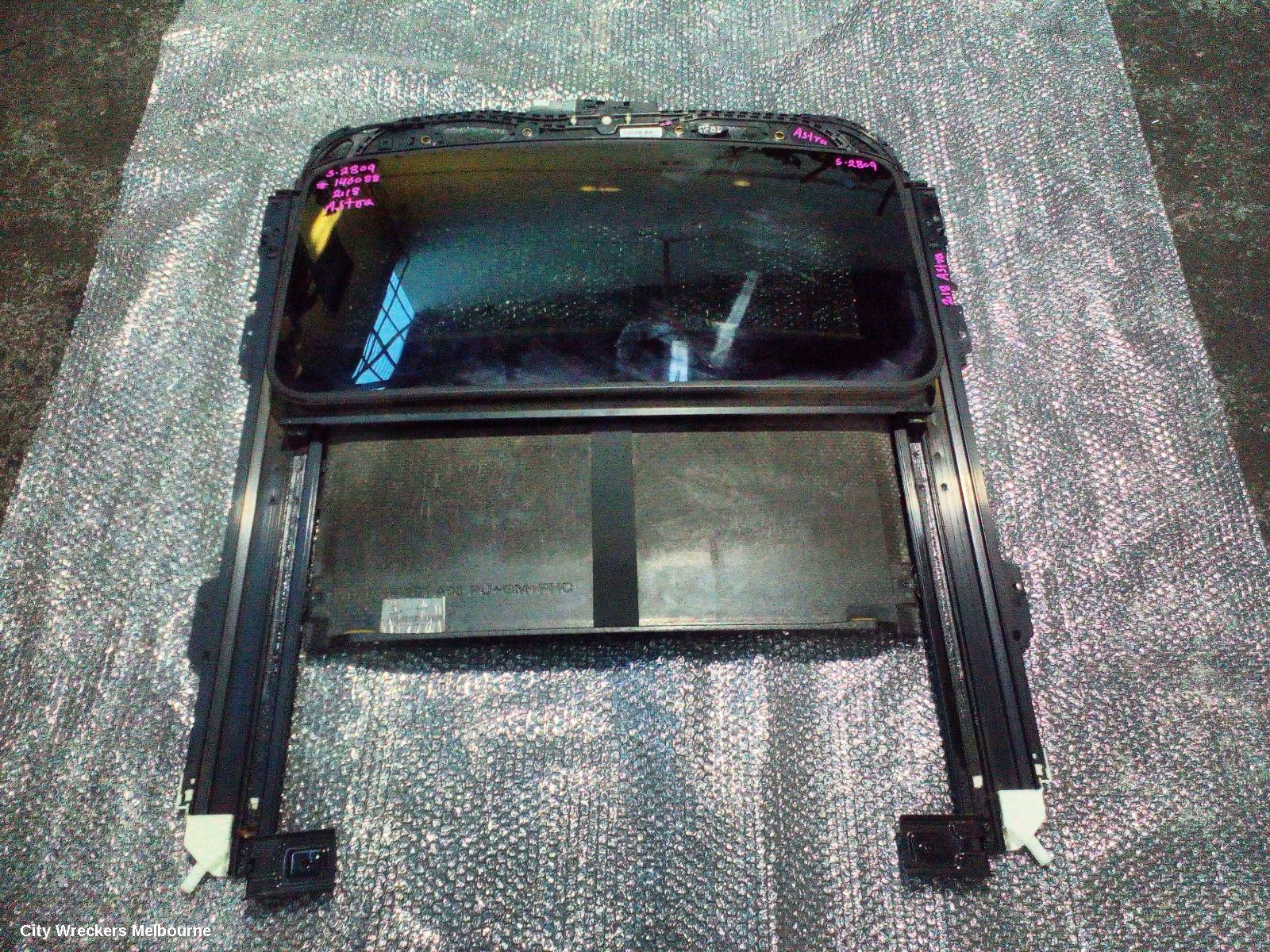 HOLDEN ASTRA ROOF GLASS/SUNROOF/T, BL, SEDAN, 05/2017 - 12/2020 - Image 1