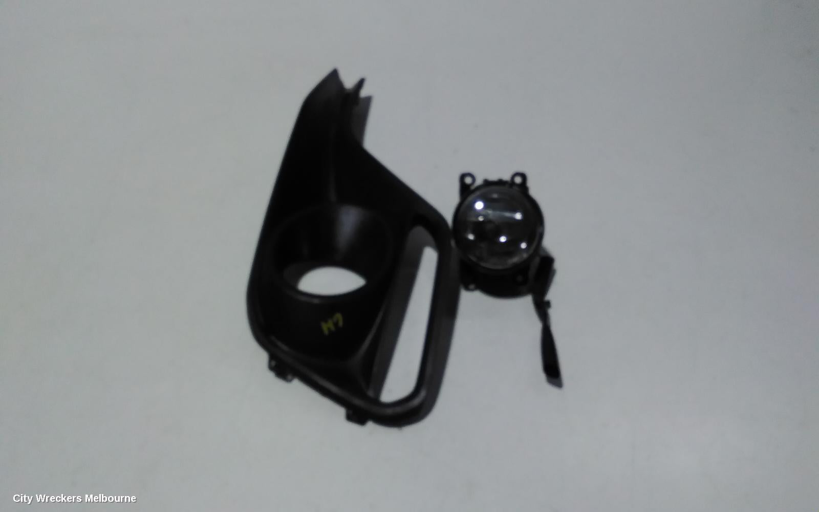 SUZUKI SWIFT LEFT INDICATOR/FOG/SIDE, BUMPER FOGLAMP, AZ, 04/2017 ONWARDS - Image 3