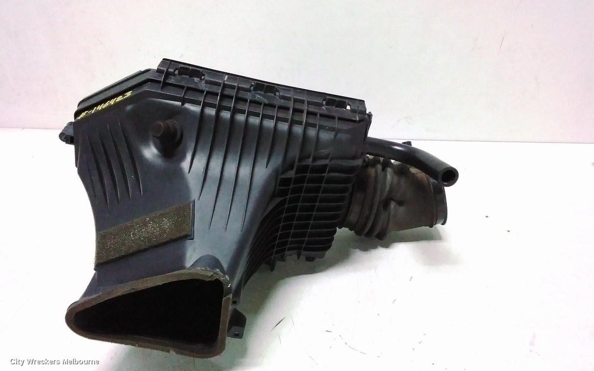 CHRYSLER 300C AIR CLEANER/BOX, AIR CLEANER, LX, 6.4, PETROL, 12/2011 - 12/2021 - Image 2