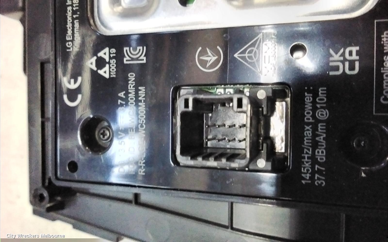 RENAULT ARKANA, JL1, 05/2021 ONWARDS, MOBIL CHARGER : 136469 - Image 3