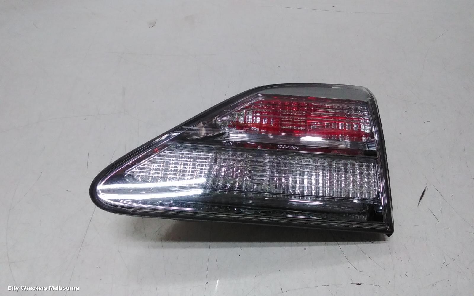 LEXUS RX SERIES REAR GARNISH, TAILGATE LAMP (RH SIDE), GGL15R, RX350, 12/2008 - 05/2012 - Image 1
