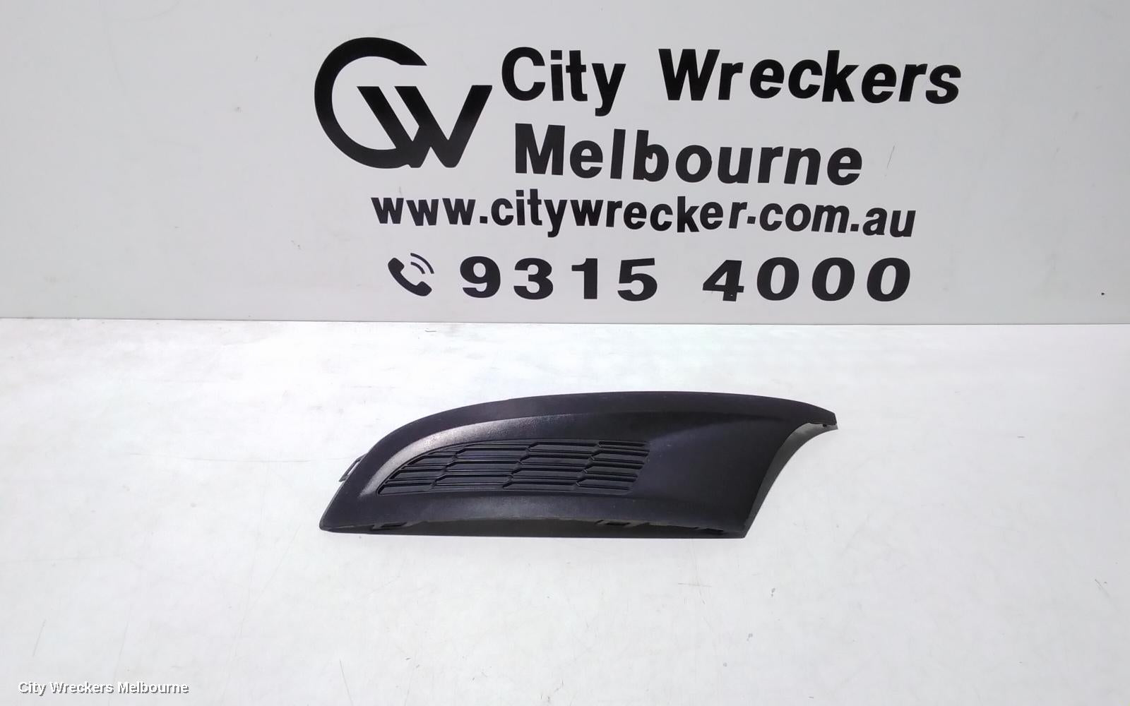 VOLKSWAGEN POLO GRILLE, BUMPER GRILLE (LH SIDE), 6R, COMFORTLINE/TRENDLINE, NON FOGLAMP TYPE, 05/2010 - 05/2014 - Image 1