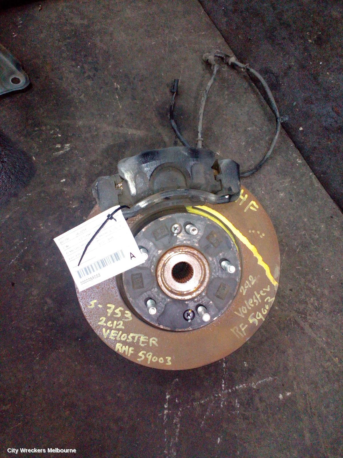 HYUNDAI VELOSTER RIGHT FRONT HUB ASSEMBLY, FS, NON TURBO, FRONT MOUNT CALIPER TYPE, 05/2012 - 02/2018 - Image 3