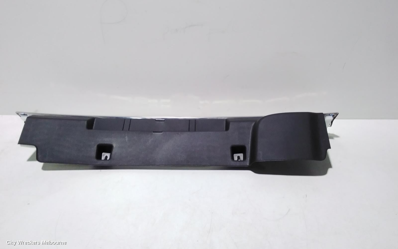 AUDI Q7 TRIM PANEL, 4M, 07/2015 ONWARDS - Image 3