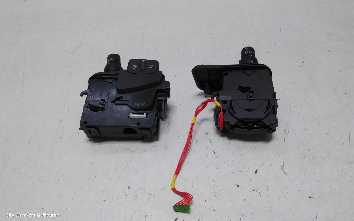 RENAULT KANGOO COMBINATION SWITCH, COMBINATION SWITCH ASSY, NON FOG, X61, 02/2015 - 02/2022 - Image 1