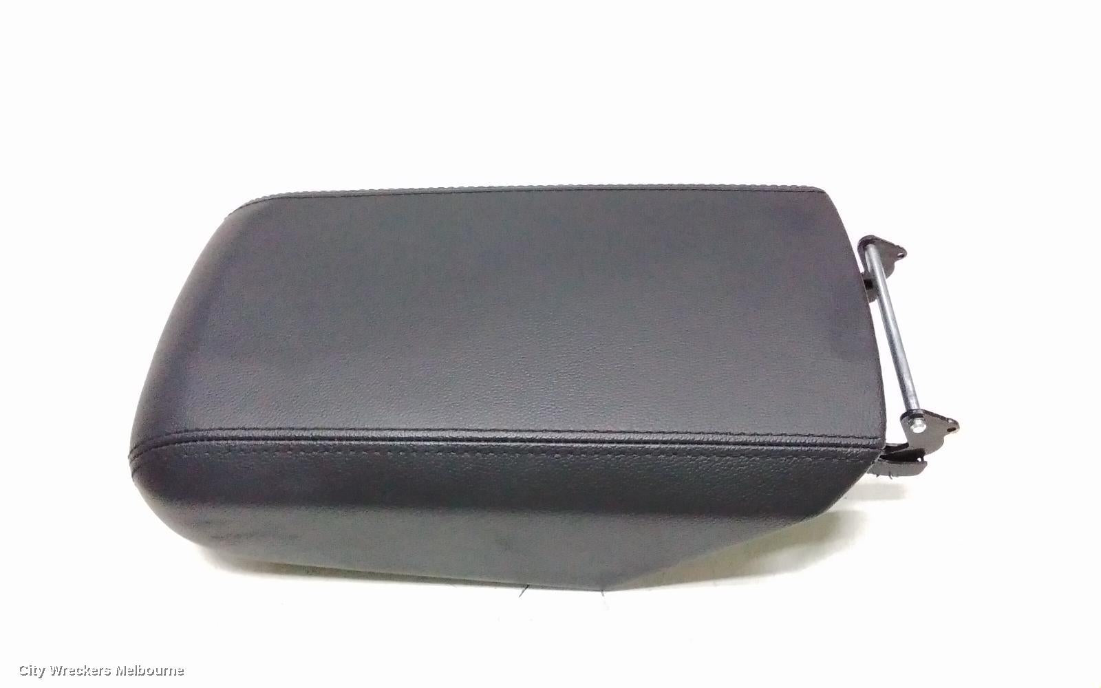 KIA SPORTAGE CONSOLE, NQ5, 09/2021 ONWARDS - Image 3