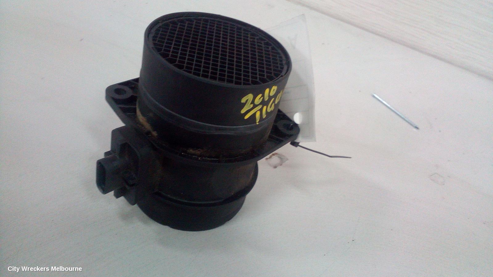 VOLKSWAGEN TIGUAN AIR FLOW METER, 2.0, DIESEL, 5N, 05/2008 - 06/2011 - Image 2