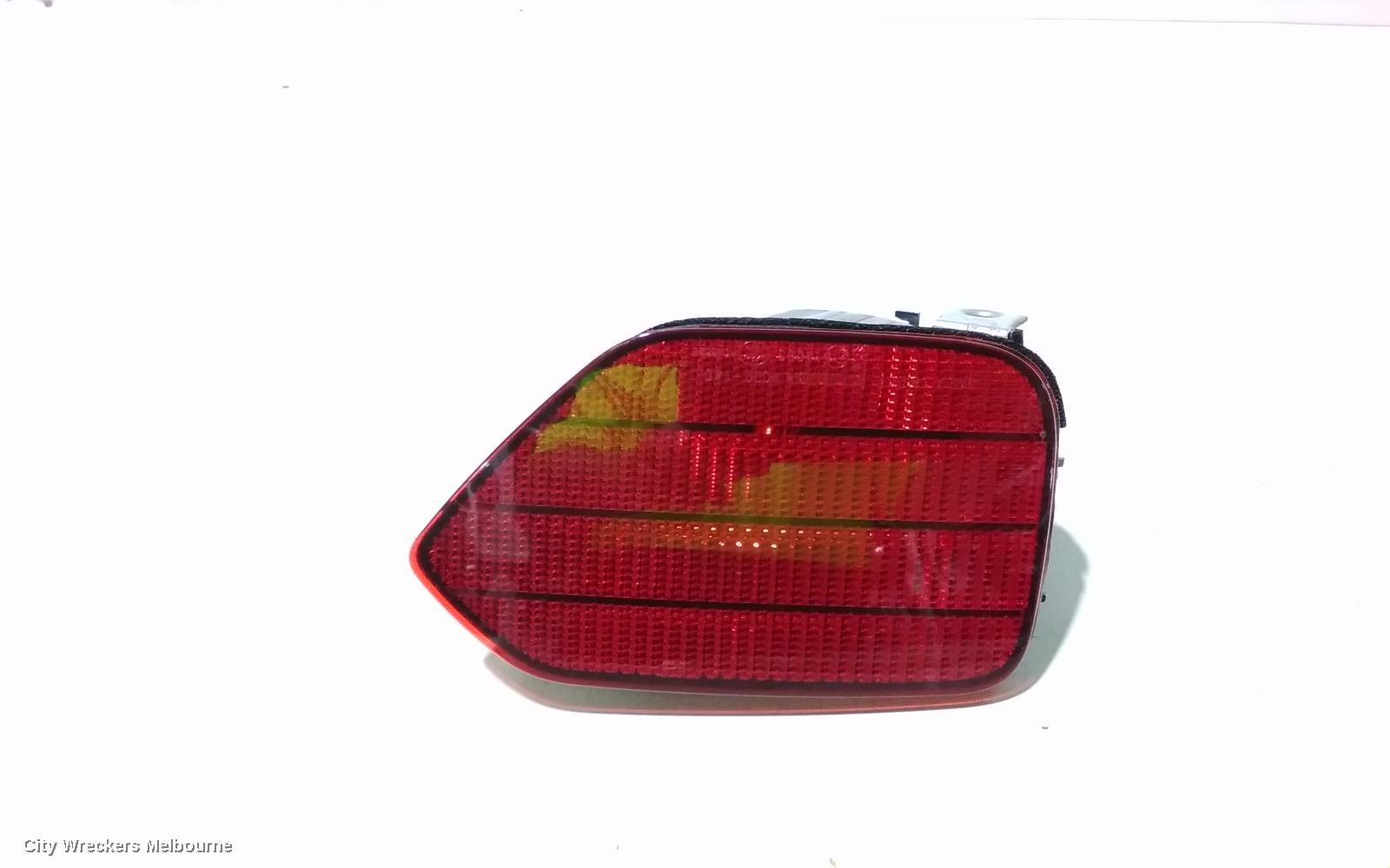 SUBARU OUTBACK LEFT TAILLIGHT, 6TH GEN, BUMPER REFLECTOR, 08/2014 - 12/2020 - Image 1