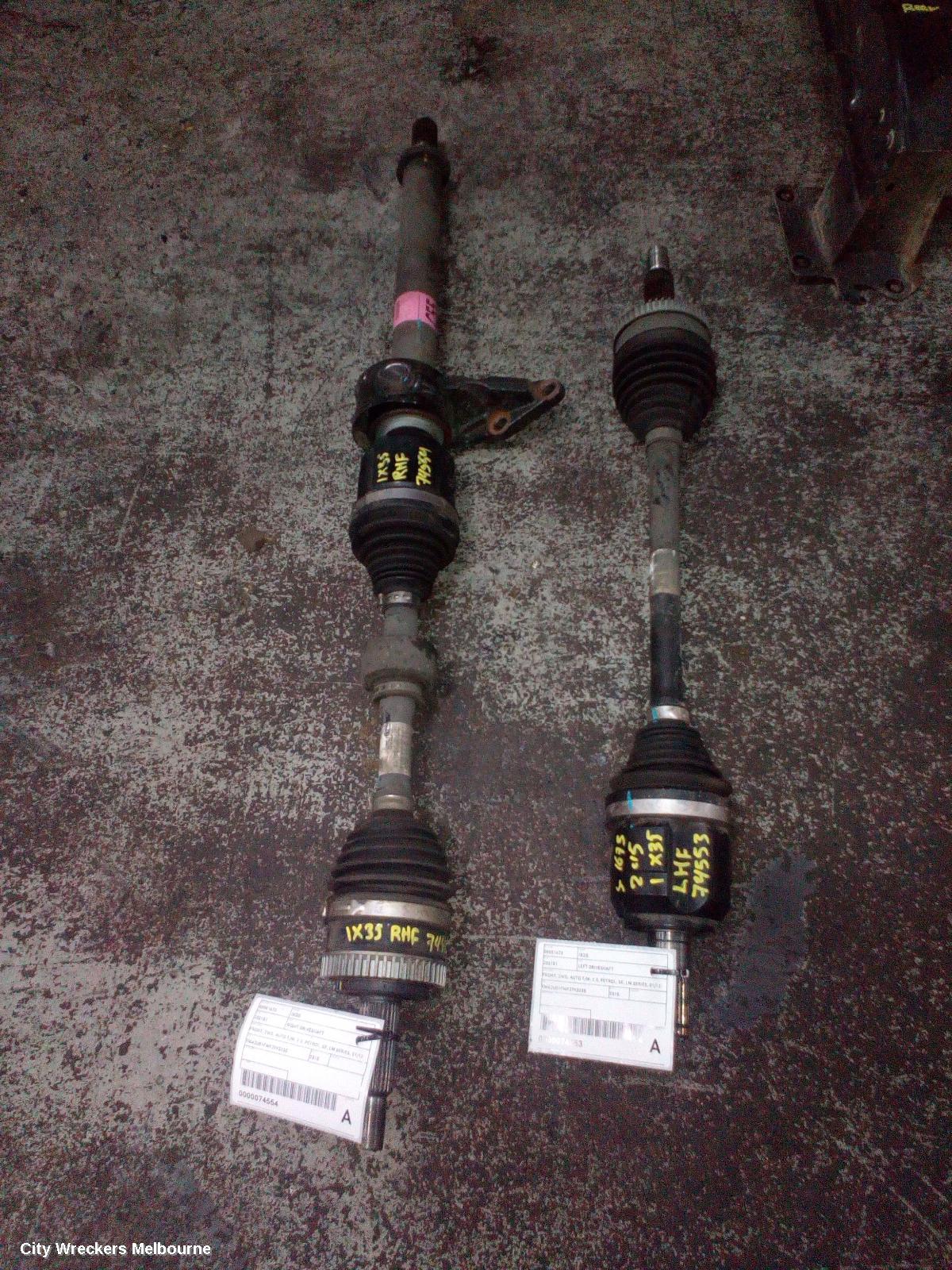 HYUNDAI IX35 LEFT DRIVESHAFT, FRONT, 2WD, AUTO T/M, 2.0, PETROL, SE, LM SERIES, 01/2013 - 01/2016 - Image 2