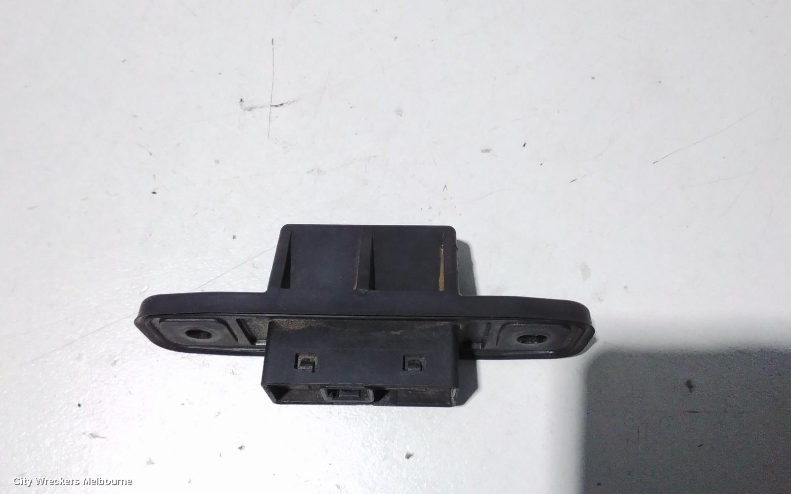 MAZDA CX5 TAILGATE HANDLE, KE, 02/2012 - 12/2016 - Image 3