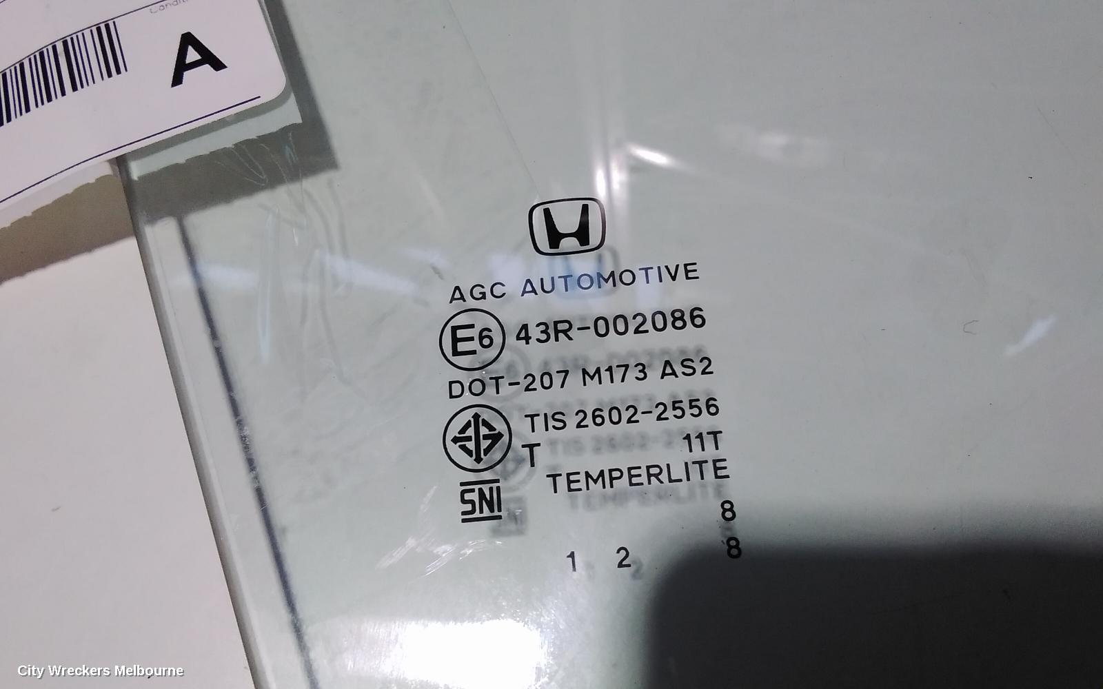 HONDA CIVIC RIGHT REAR DOOR WINDOW, 10TH GEN, HATCH, 05/2016 ONWARDS - Image 2