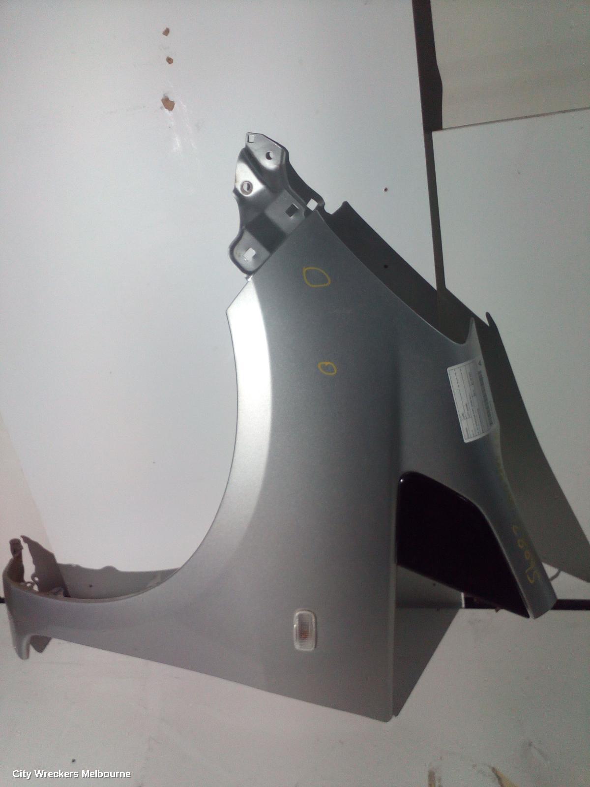 HONDA JAZZ LEFT GUARD, GE, W/ INDICATOR TYPE, 09/2008 - 04/2011 - Image 2