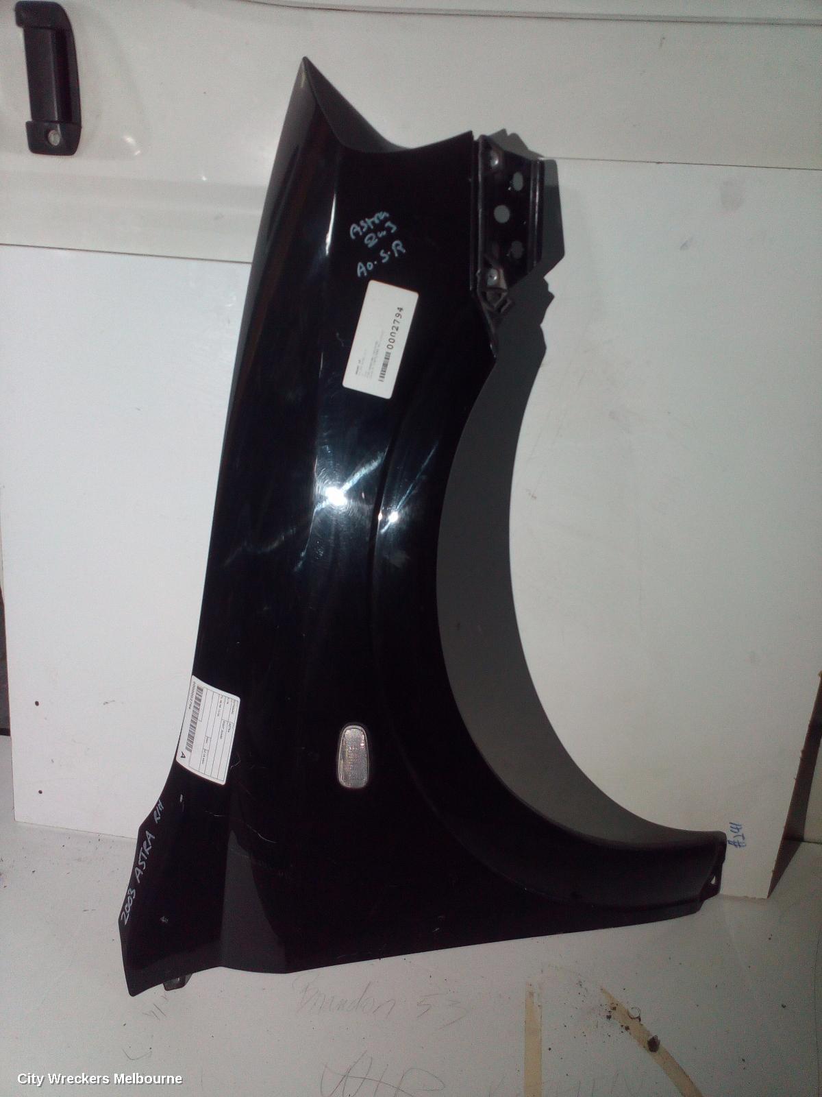 HOLDEN ASTRA RIGHT GUARD, TS, 08/1998 - 10/2006 - Image 1