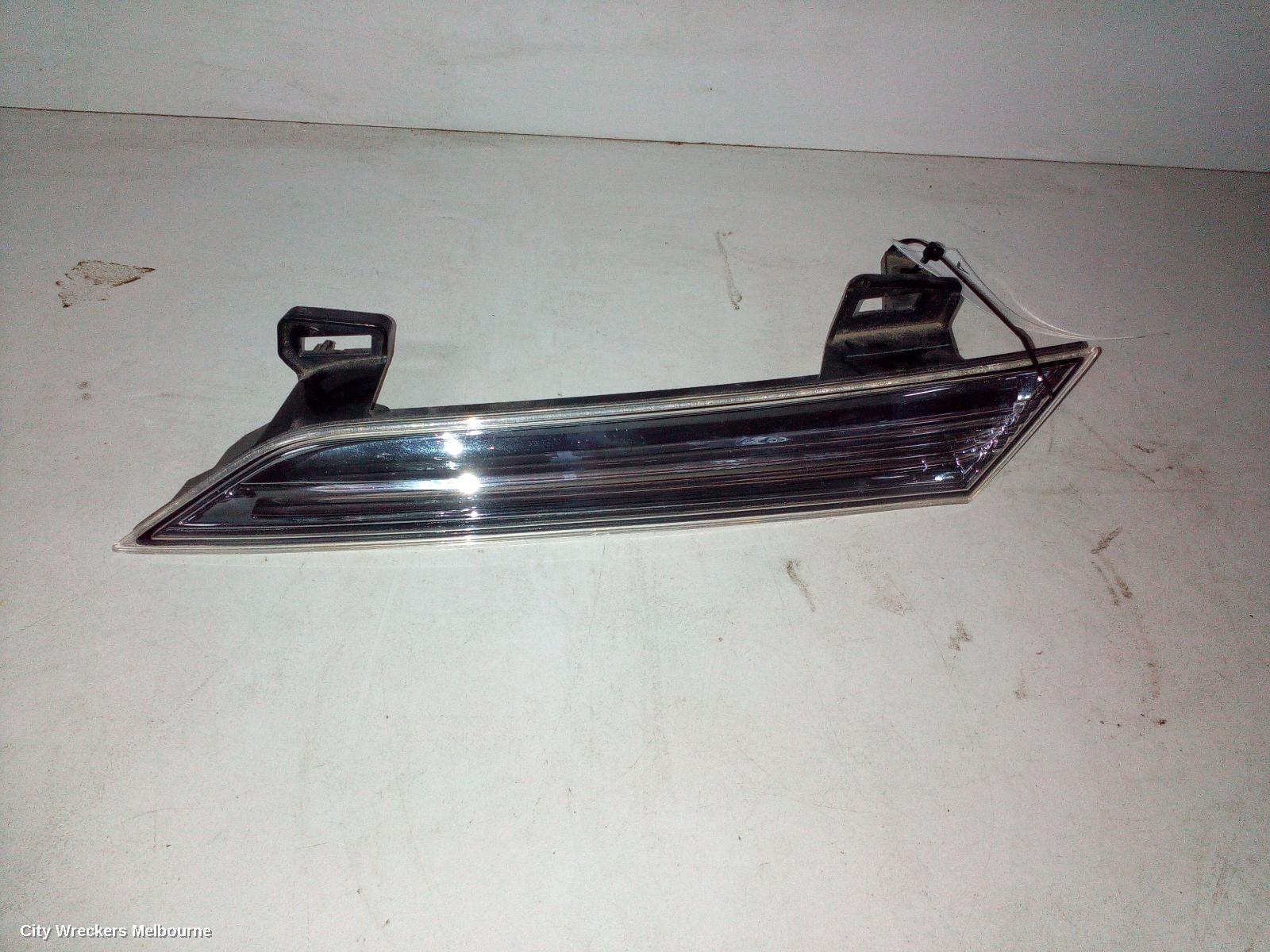 NISSAN MURANO LEFT HEADLIGHT SURROUND, Z51, LENS# 422-63957, 12/2008 ONWARDS - Image 2