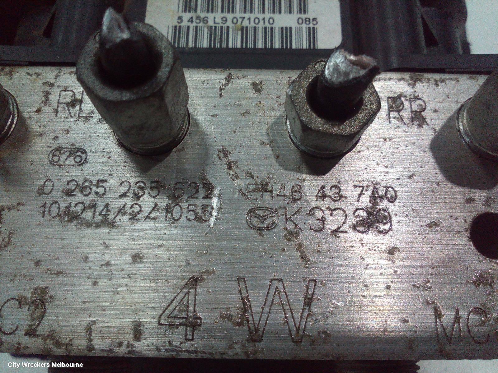 MAZDA CX7 ABS PUMP/MODULATOR, ER, 11/2006 - 02/2012 - Image 3