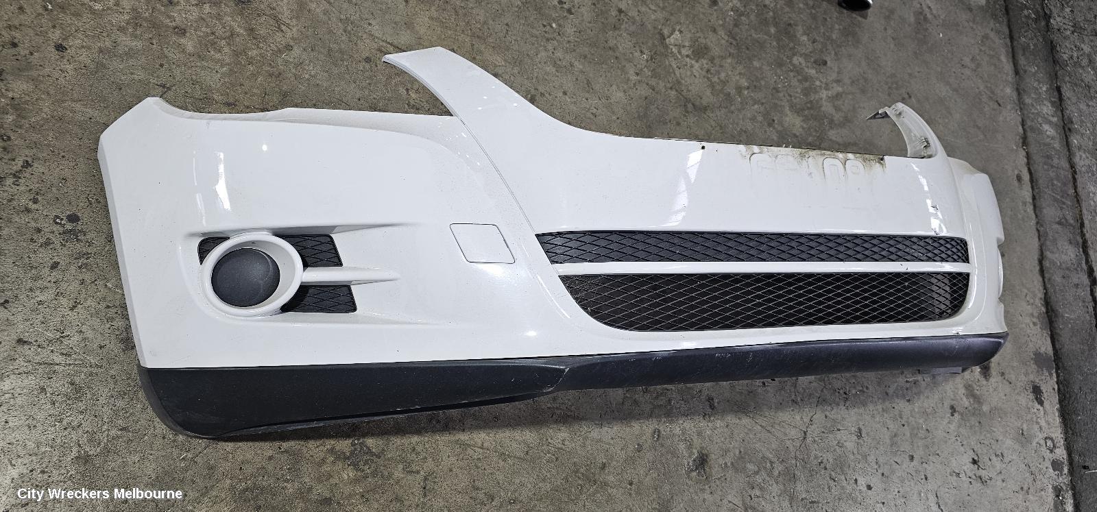VOLKSWAGEN TIGUAN FRONT BUMPER, BUMPER BAR, 5N, NON H/LAMP WASHER, NON SENSOR TYPE, 05/2008 - 06/2011 - Image 3