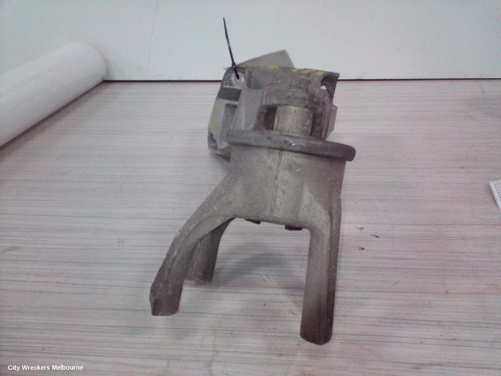 VOLKSWAGEN TRANSPORTER MOUNT, ENGINE MOUNT (REAR), DIESEL, 2.0, TURBO, T5-T6, CAAC CODE, 03/2010 ONWARDS - Image 3
