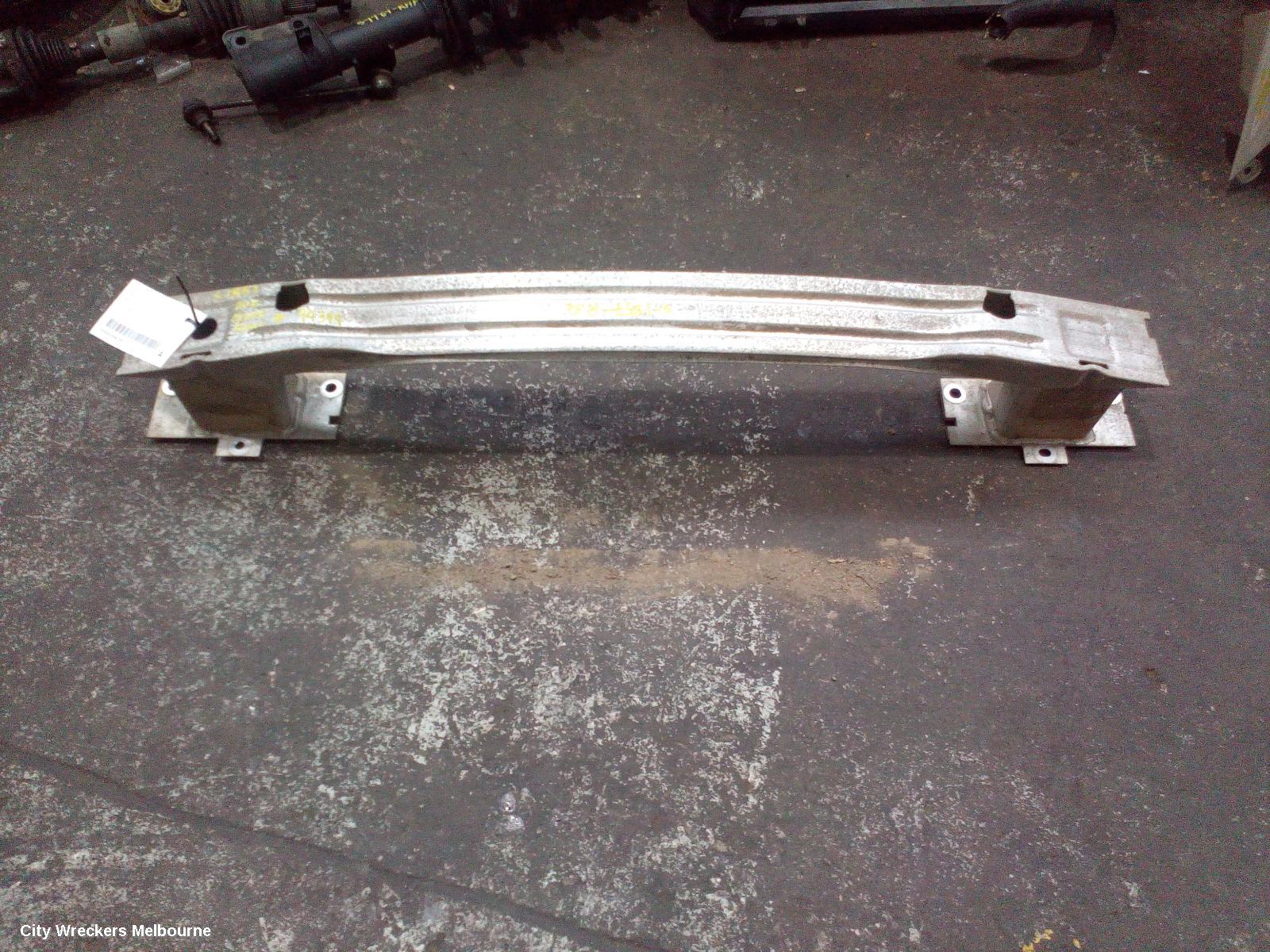 HOLDEN CRUZE R/BAR BRACKET/REINFO, MAIN REINFORCEMENT, JG, 03/2009 - 02/2011 - Image 1