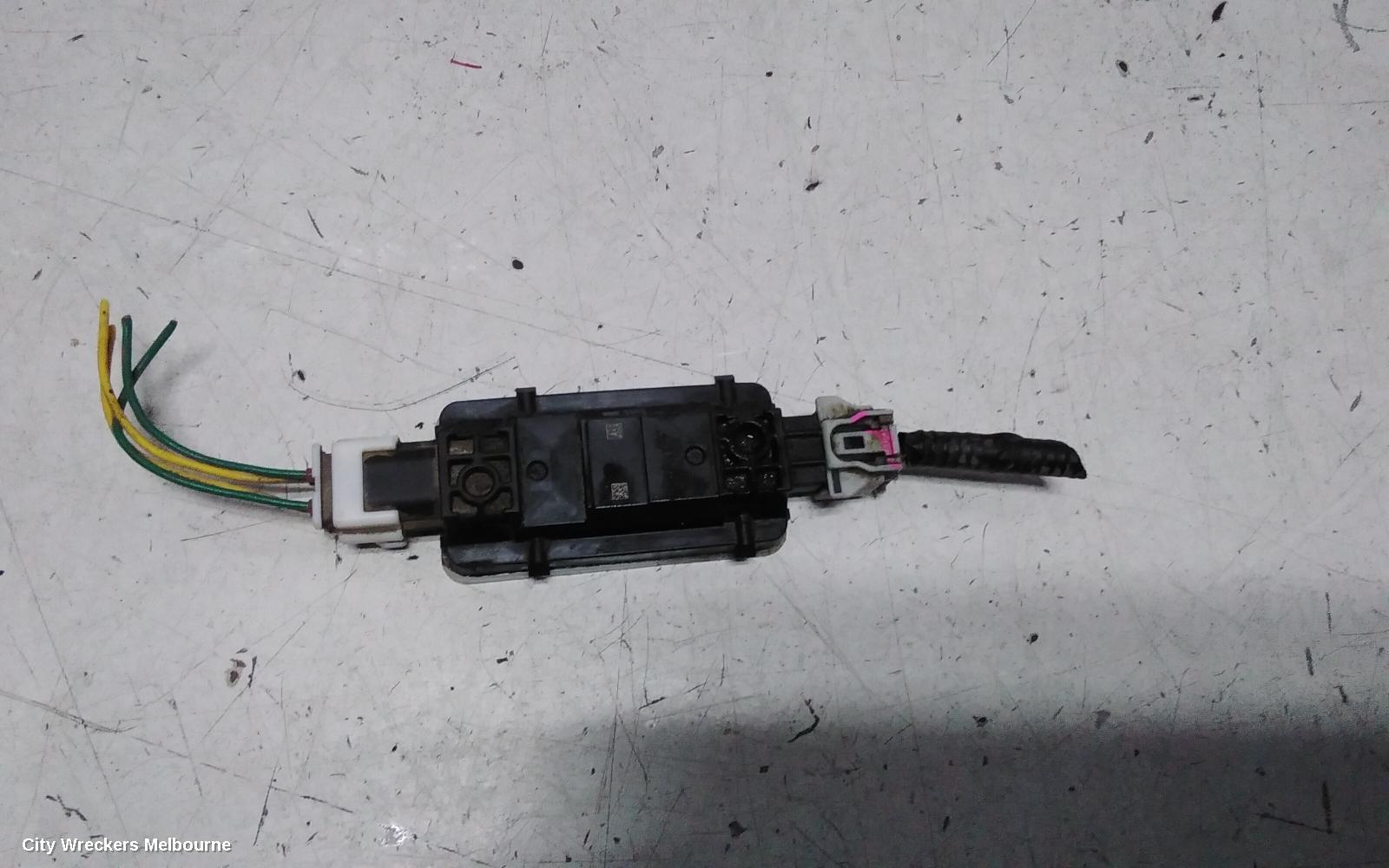 MITSUBISHI PAJERO, QE, PAJERO SPORT, 10/2015 ONWARDS, RHR BLIND SPOT MODULE  : 141345 - Image 2