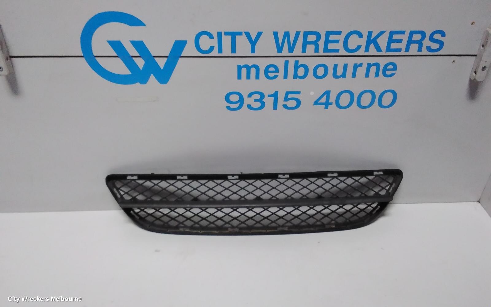 BMW 3 SERIES GRILLE, BUMPER GRILLE (CENTRE), E90, SEDAN, 03/2005 - 08/2008 - Image 1