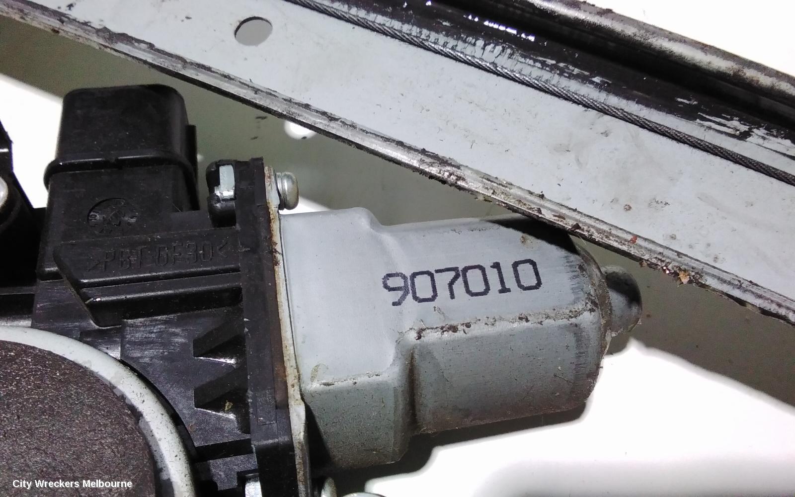 SUBARU LIBERTY RIGHT FRONT WINDOW REG/MOTOR, DOOR REG ASSY (REG AND MOTOR), 2 WIRE TYPE, 5TH GEN, 07/2009 - 11/2014 - Image 3