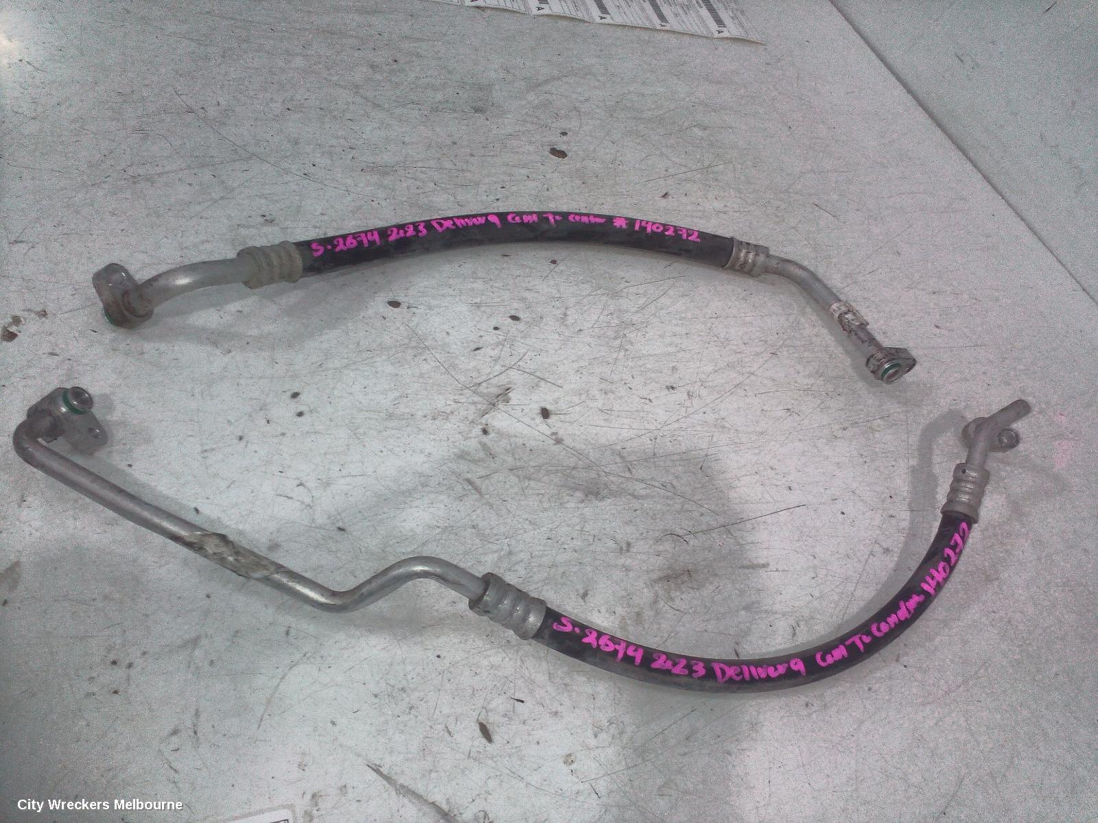 LDV DELIVER 9 A/C HOSES, DIESEL, 2.0, COMPRESSOR TO CONDENSER, 07/2020 ONWARDS - Image 2