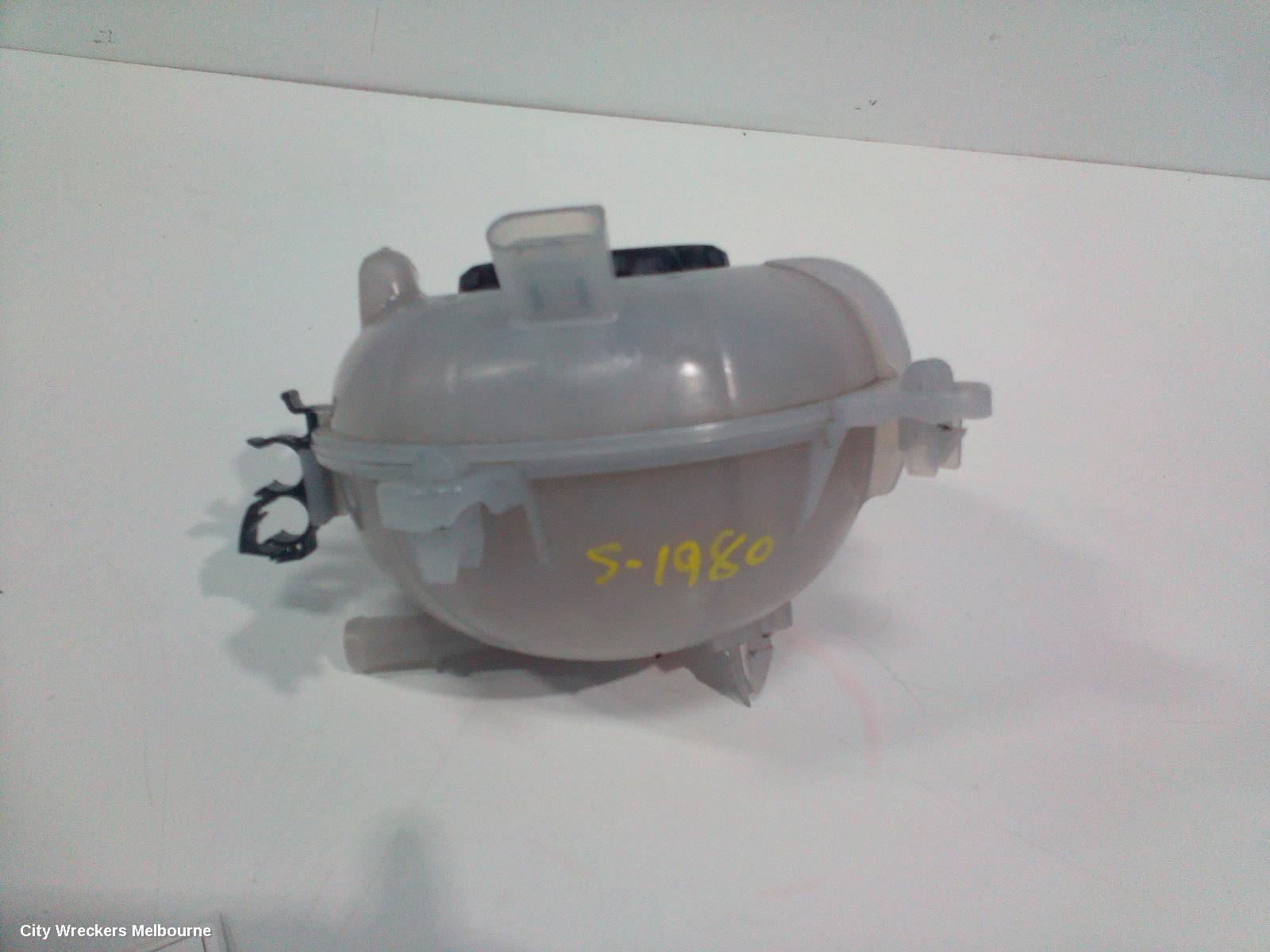 VOLKSWAGEN T-ROC OVERFLOW BOTTLE, A1, 03/2020 - 12/2025 - Image 3