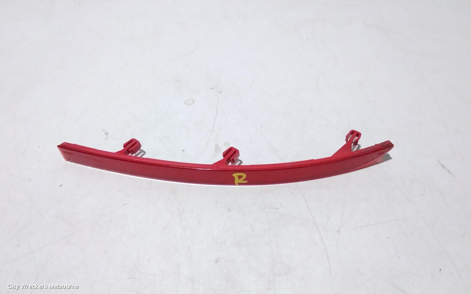 VOLKSWAGEN TIGUAN RIGHT TAILLIGHT, BUMPER REFLECTOR, 5N, 05/2008 - 08/2016 - Image 2
