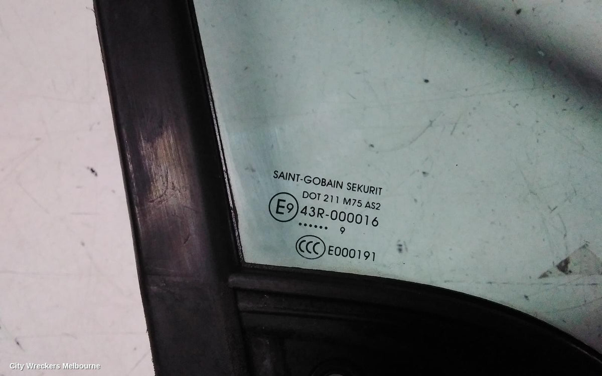 PEUGEOT PARTNER RIGHT FRONT 1/4 DOOR GLASS, VAN 09/2008 - 01/2015 - Image 3