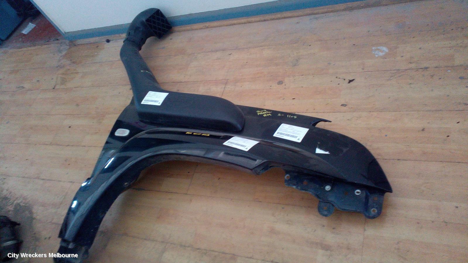 TOYOTA PRADO RIGHT GUARD, 120 SERIES, FLARED, W/ SNORKEL TYPE, 02/2003 - 10/2009 - Image 1