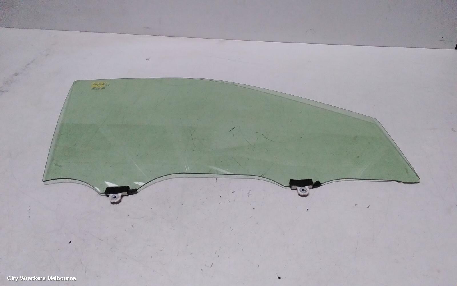 MITSUBISHI ECLIPSE CROSS RIGHT FRONT DOOR WINDOW, YA, 11/2017 - 09/2020 - Image 2