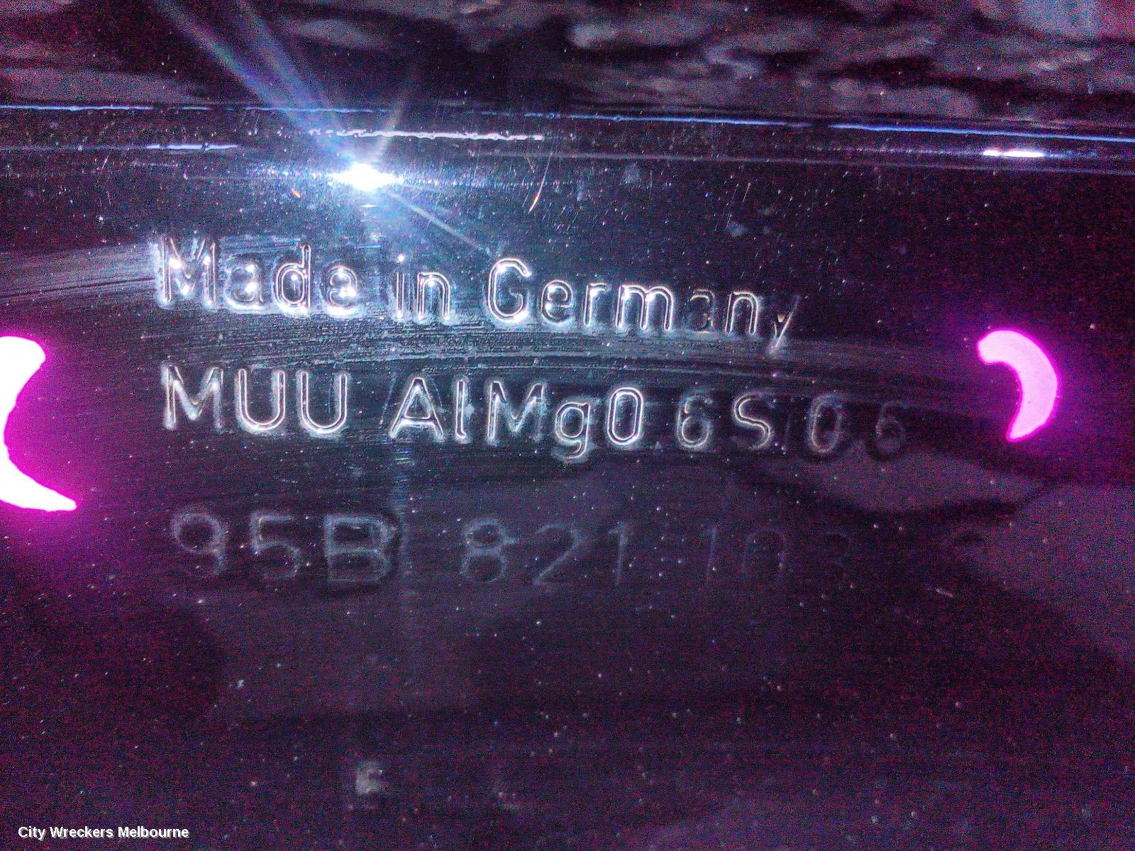 PORSCHE MACAN LEFT GUARD, UPPER (INNER), 95B, 06/2014 ONWARDS - Image 2