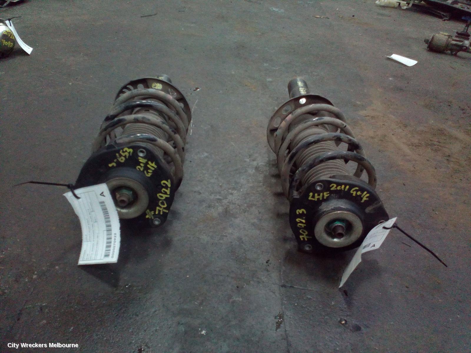 VOLKSWAGEN GOLF RIGHT FRONT STRUT, GEN 6, WAGON, STANDARD TYPE, 09/2009 - 03/2013 - Image 3