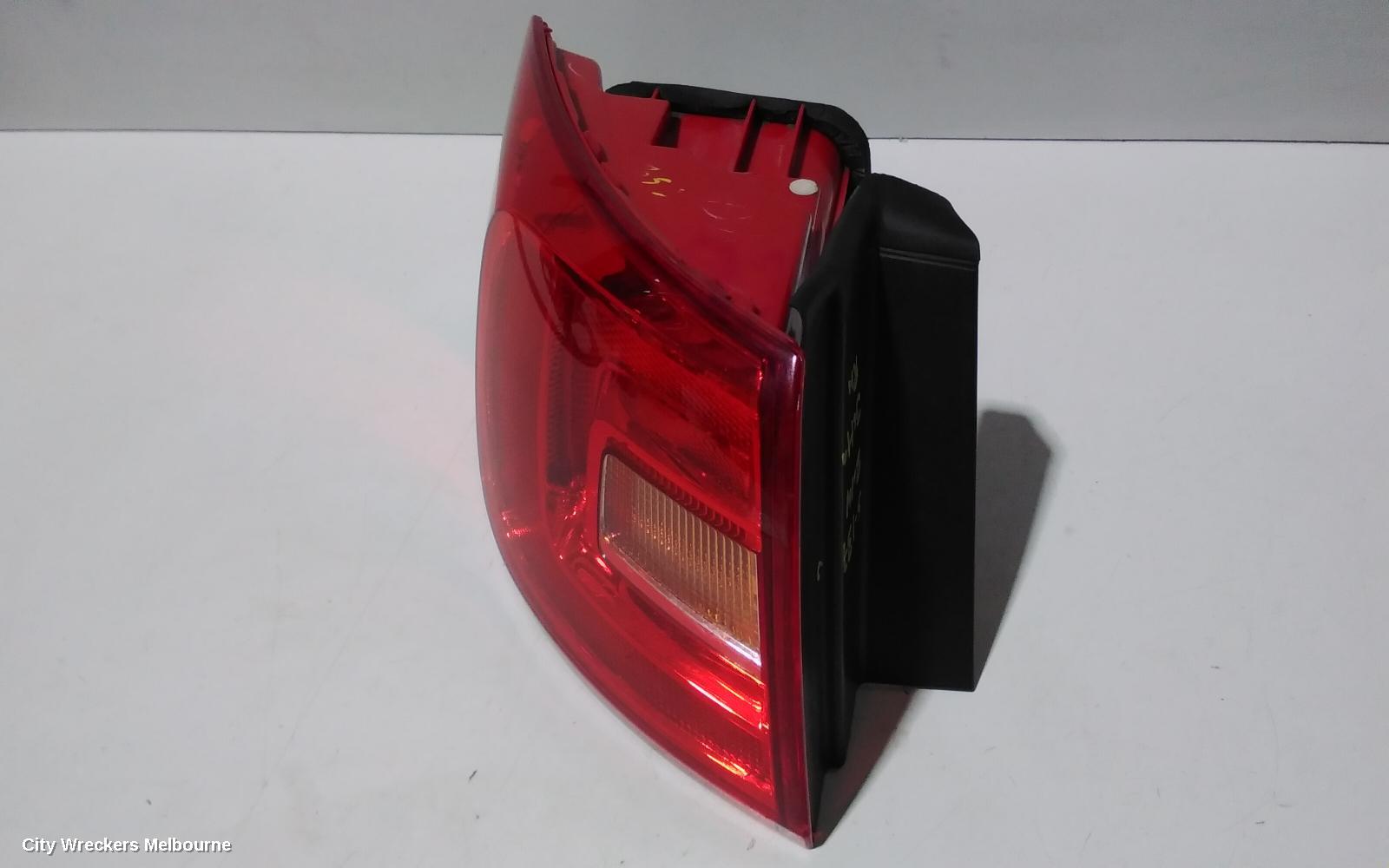 VOLKSWAGEN JETTA LEFT TAILLIGHT, 1B, 02/2011 - 10/2014 - Image 3