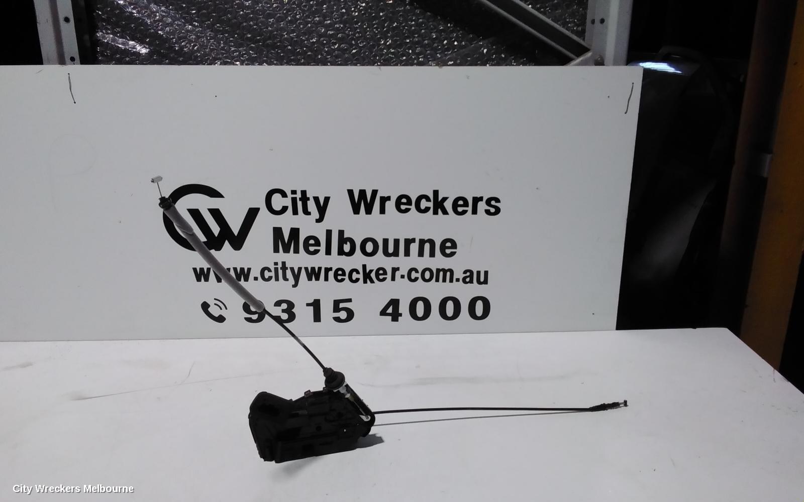 VOLKSWAGEN CRAFTER DOOR/BOOT/GATE LOCK, LEFT FRONT DOOR LOCK, SY1, 08/2017 ONWARDS - Image 2