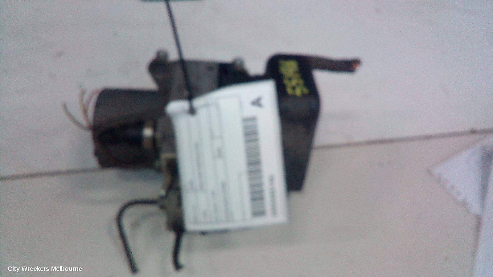MERCEDES VITO ABS PUMP/MODULATOR, 639, 04/2004 - 11/2005 - Image 2
