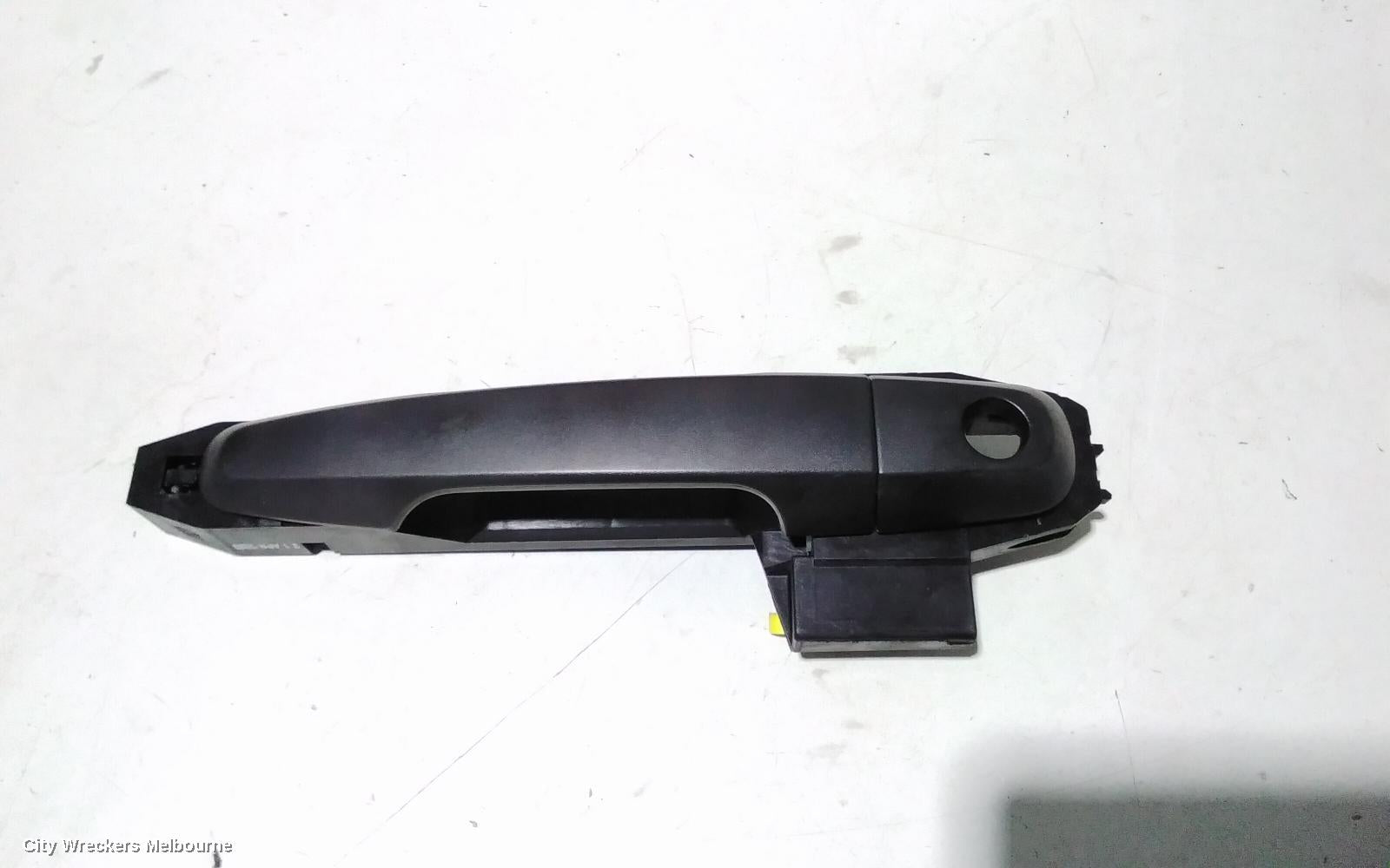 KIA CARNIVAL/GRAND CARNIVAL DOOR HANDLE, OUTER, RH FRONT, YP, 02/2015 - 10/2020 - Image 3