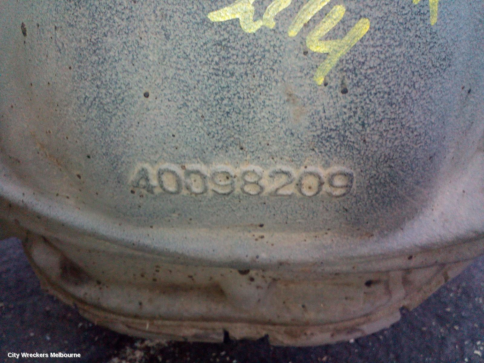 VOLKSWAGEN AMAROK REAR DIFF ASSEMBLY, 2H, SALISBURY TYPE, MANUAL T/M, AWD/RWD, 4.1 RATIO, NON FACTORY LOCKER TYPE, 12/2010 ONWARDS - Image 3