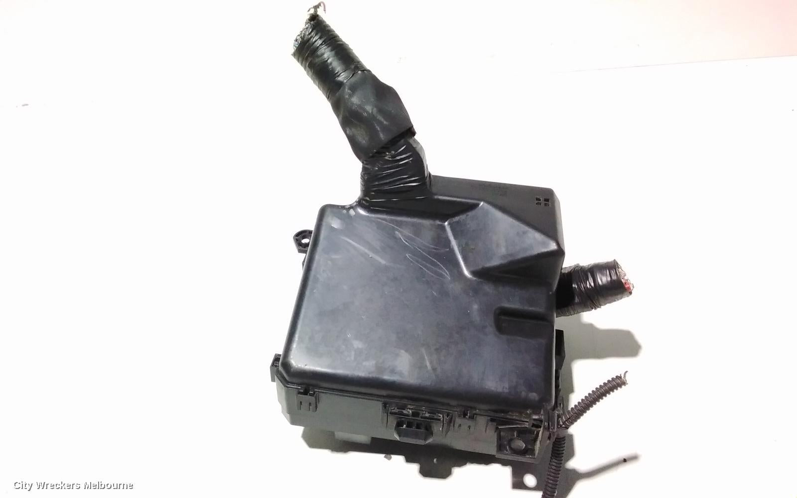 PEUGEOT 4007 FUSE BOX, GS, 10/2009 - 08/2013 - Image 3