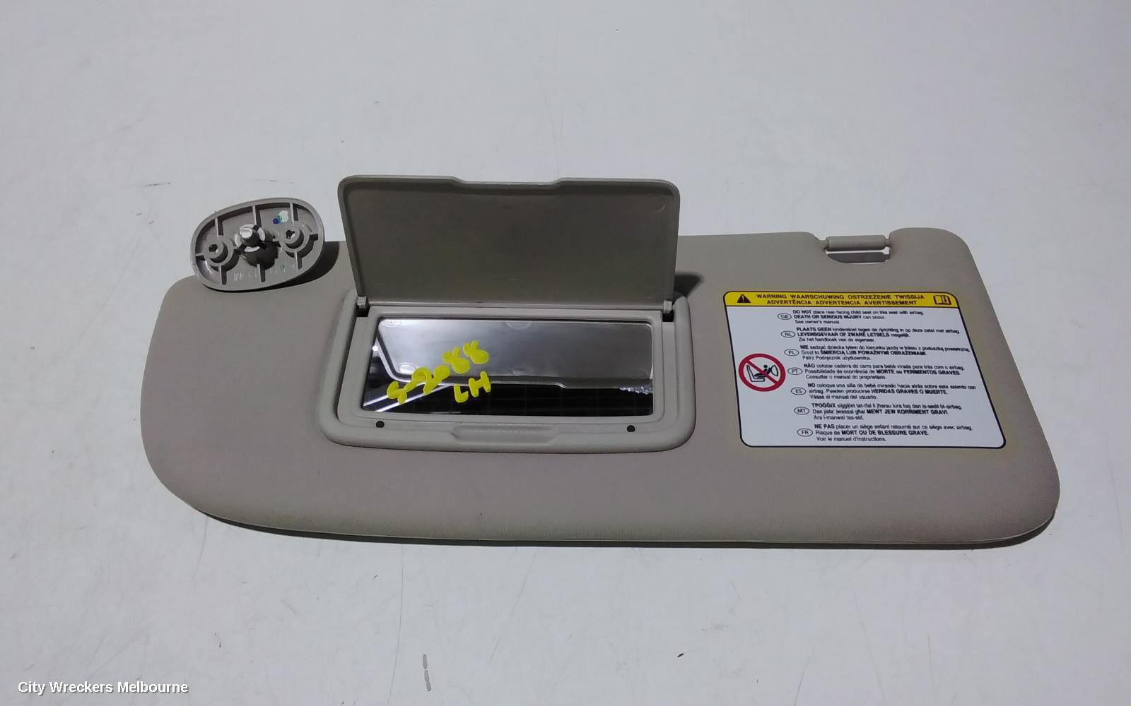 HOLDEN COLORADO SUNVISOR, RG 7, LH SIDE, 12/2012 - 06/2016 - Image 2