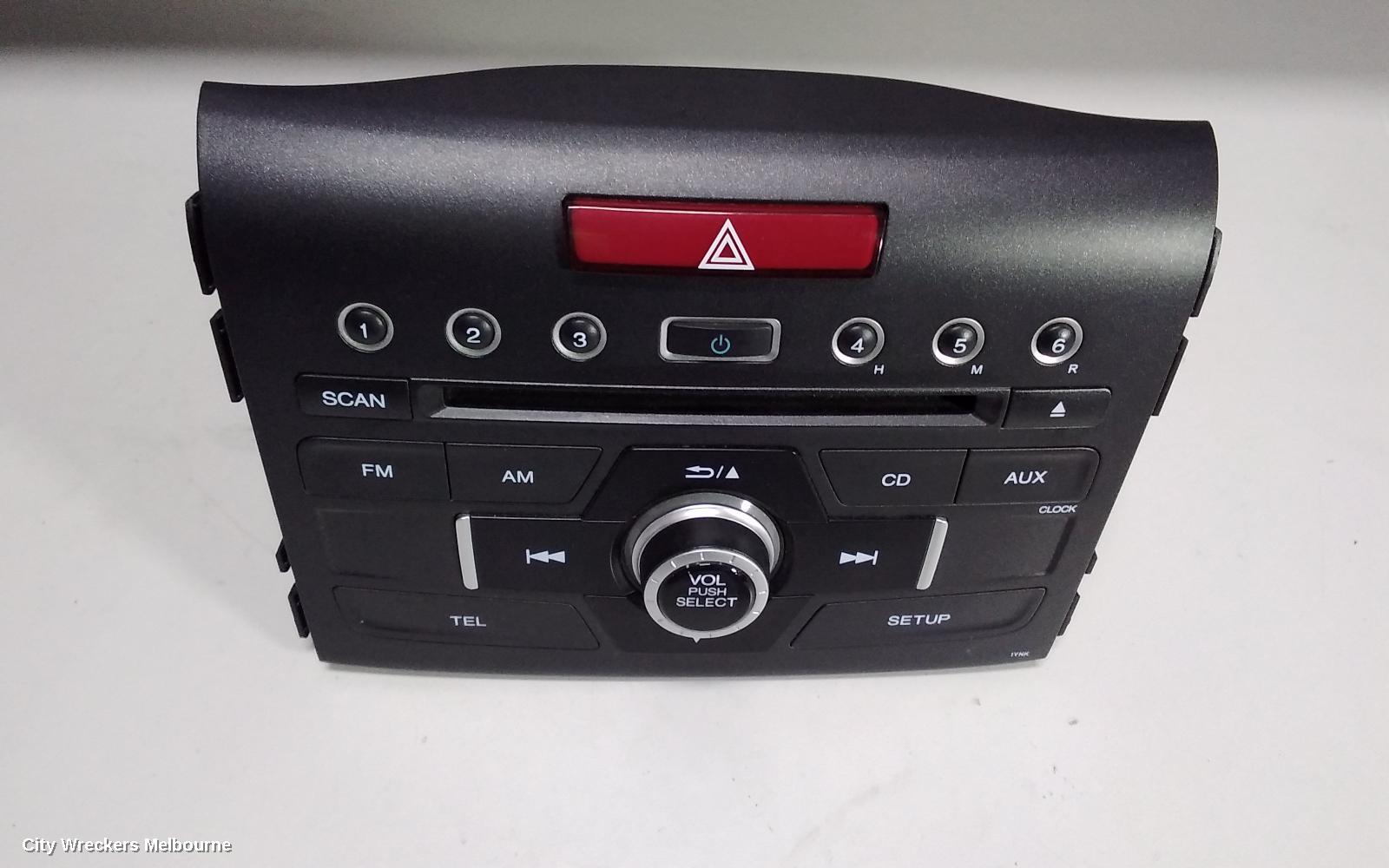 HONDA CRV RADIO/CD/DVD/SAT/TV, RADIO/CD PLAYER, RM, 11/2012 - 04/2017 - Image 1